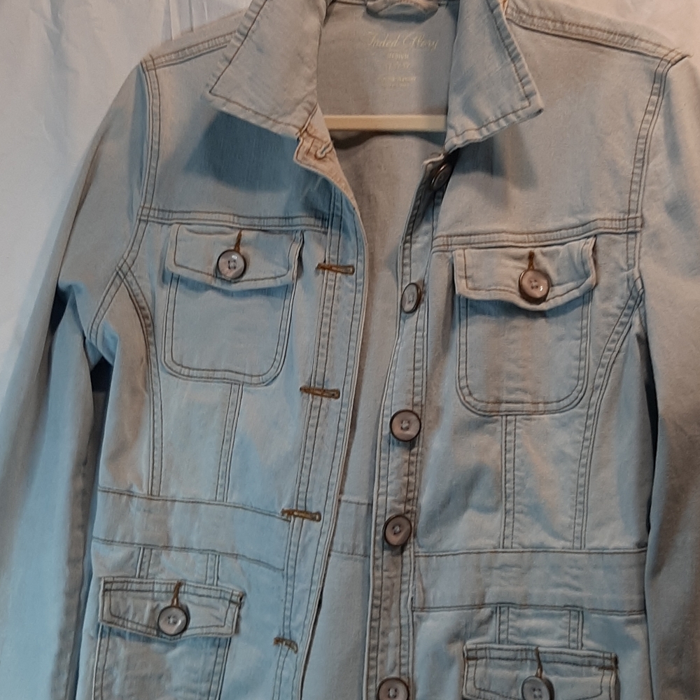 Jacket - Picture 2 of 4